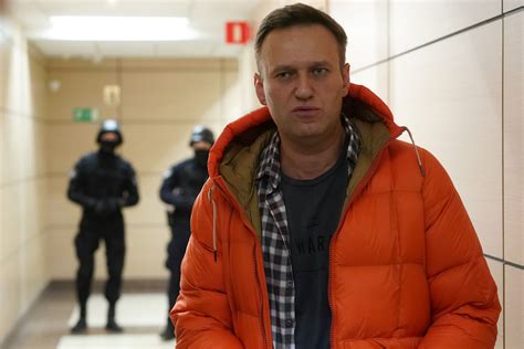  A Navalny Poisoning: A Bizarre Tale of Political Dissidence and International Espionage